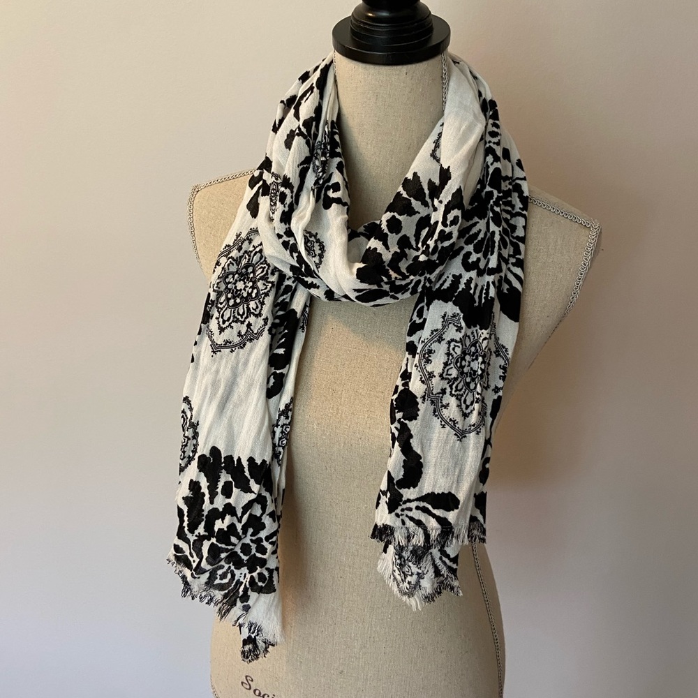 Scarf